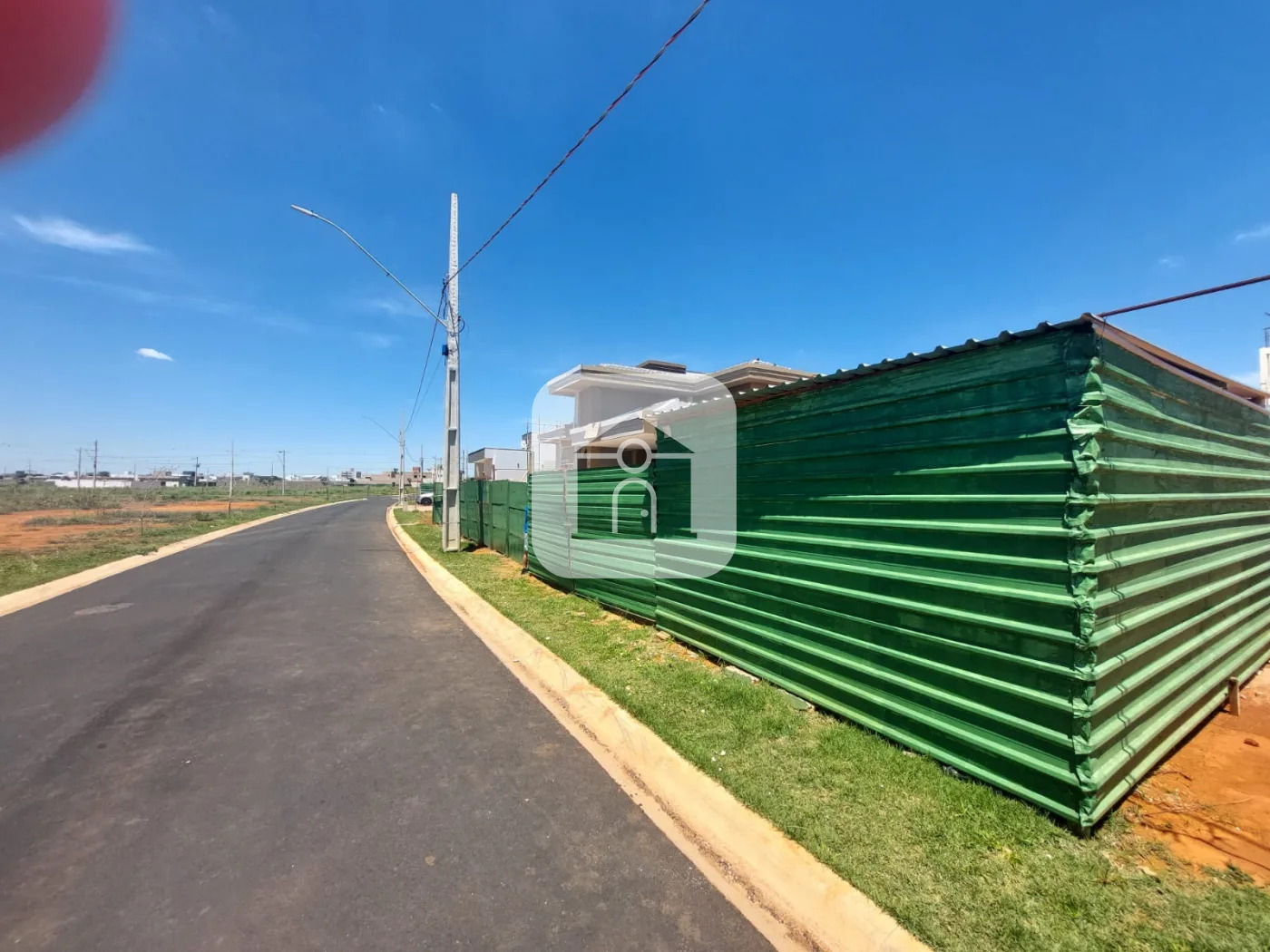 Comprar Terreno / Condom&iacute;nio em Uberl&acirc;ndia R$ 425.000,00 - Foto 1