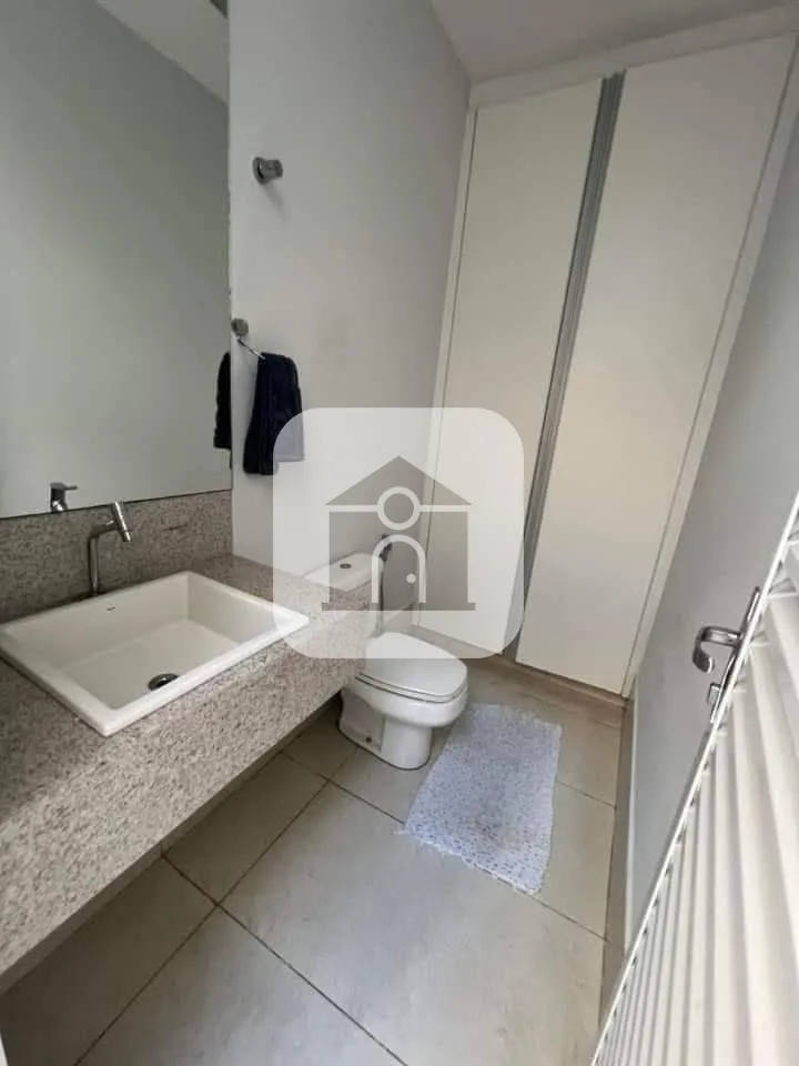 Comprar Casa / Padr&atilde;o em Uberl&acirc;ndia R$ 699.000,00 - Foto 10