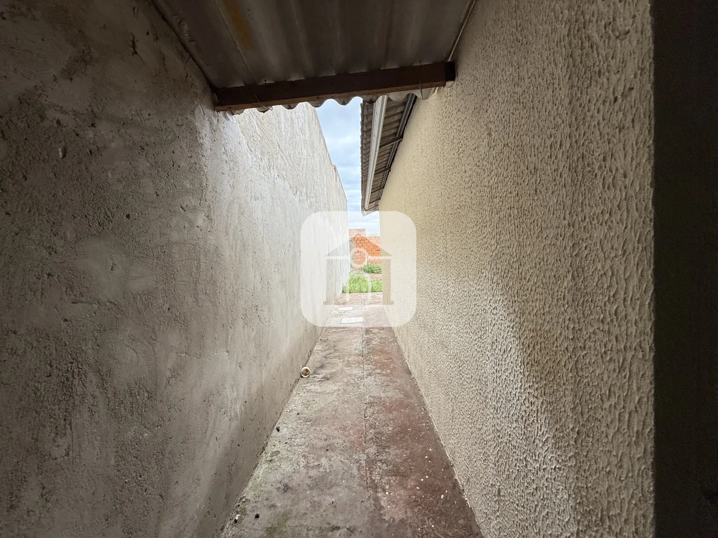 Alugar Casa / Padr&atilde;o em Uberl&acirc;ndia R$ 1.200,00 - Foto 9