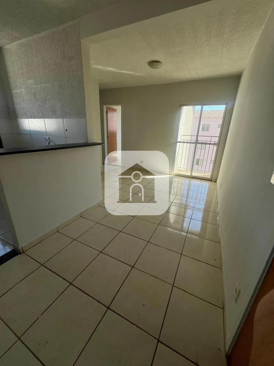 Alugar Apartamento / Padr&atilde;o em Uberlandia R$ 1.200,00 - Foto 4