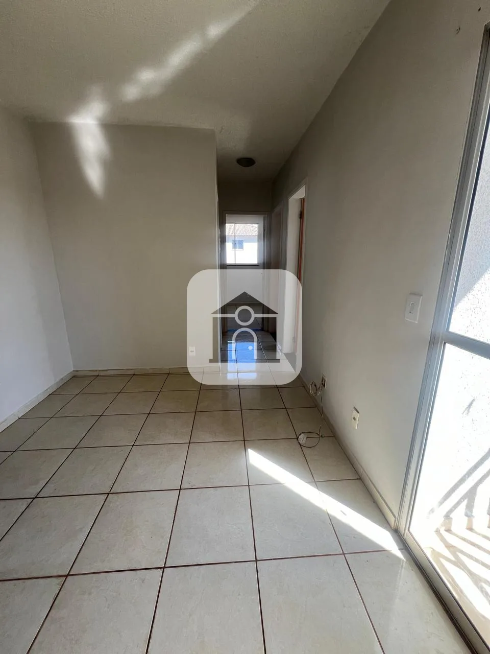 Alugar Apartamento / Padr&atilde;o em Uberlandia R$ 1.200,00 - Foto 6