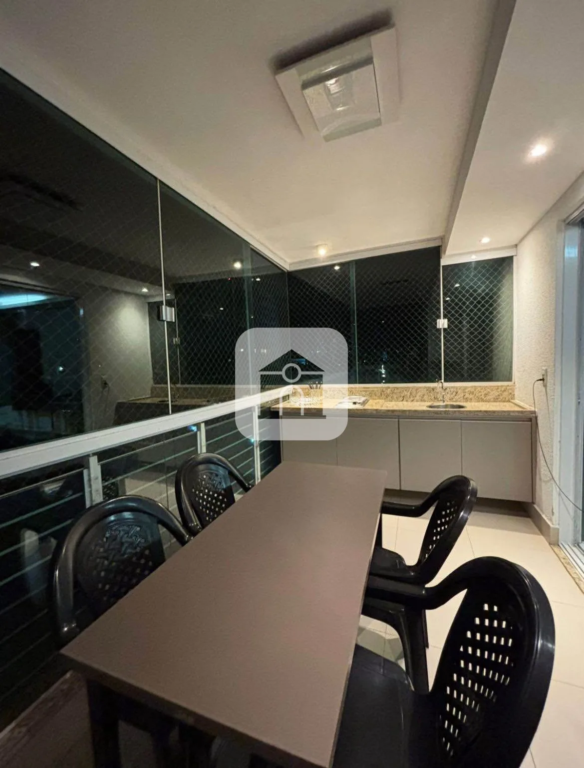 Alugar Apartamento / Padr&atilde;o em Uberl&acirc;ndia R$ 4.500,00 - Foto 4