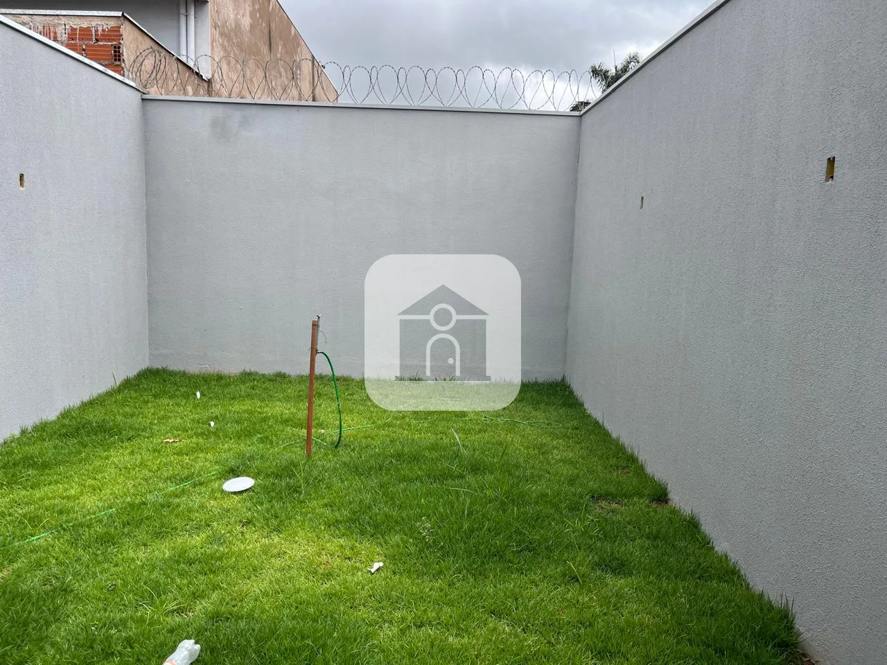 Comprar Casa / Geminada em Uberl&acirc;ndia R$ 430.000,00 - Foto 16