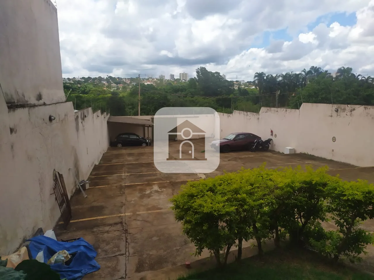Alugar Apartamento / Padr&atilde;o em Uberl&acirc;ndia R$ 1.000,00 - Foto 1