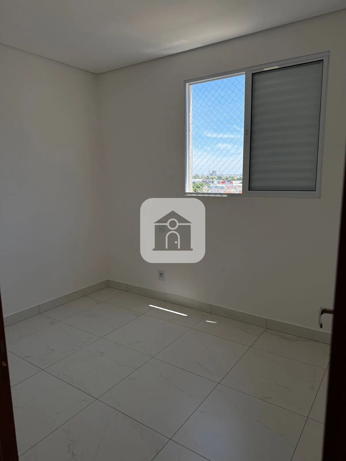 Alugar Apartamento / Padr&atilde;o em Uberl&acirc;ndia R$ 2.000,00 - Foto 1