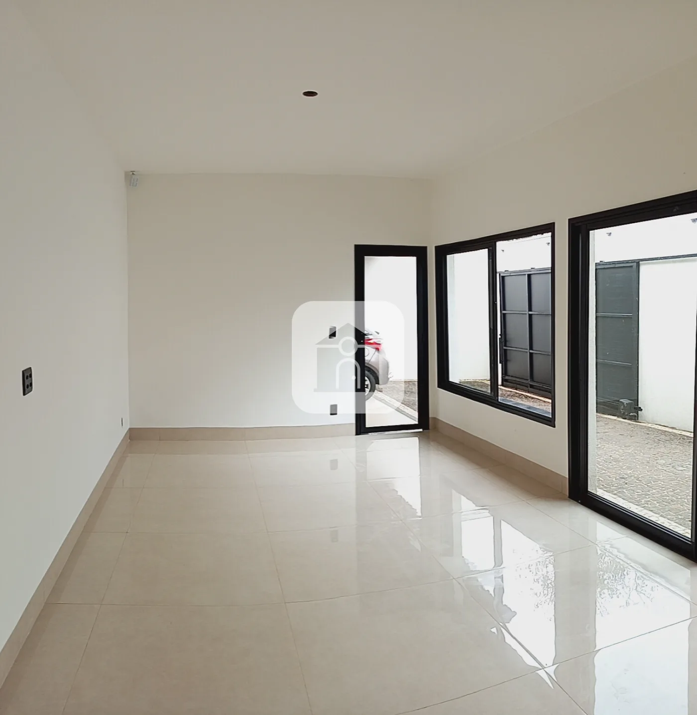 Alugar Casa / Padr&atilde;o em Uberl&acirc;ndia R$ 3.500,00 - Foto 6