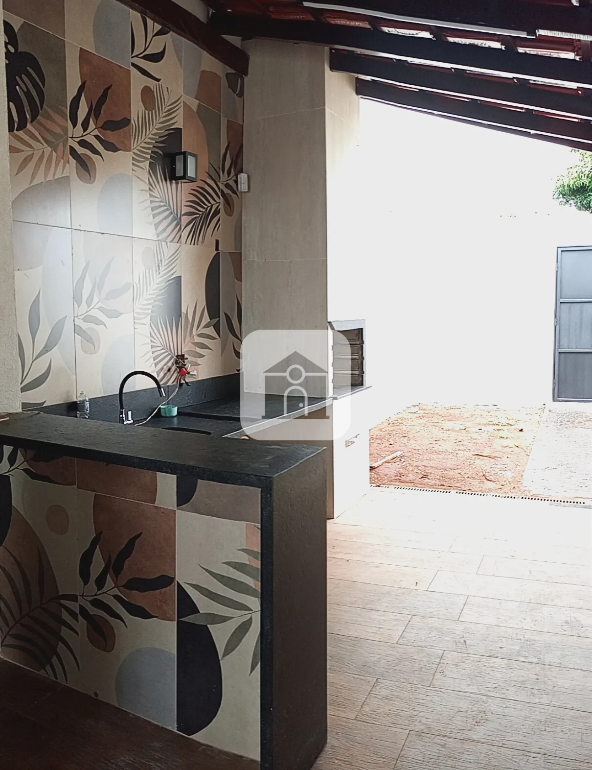 Alugar Casa / Padr&atilde;o em Uberl&acirc;ndia R$ 3.500,00 - Foto 8