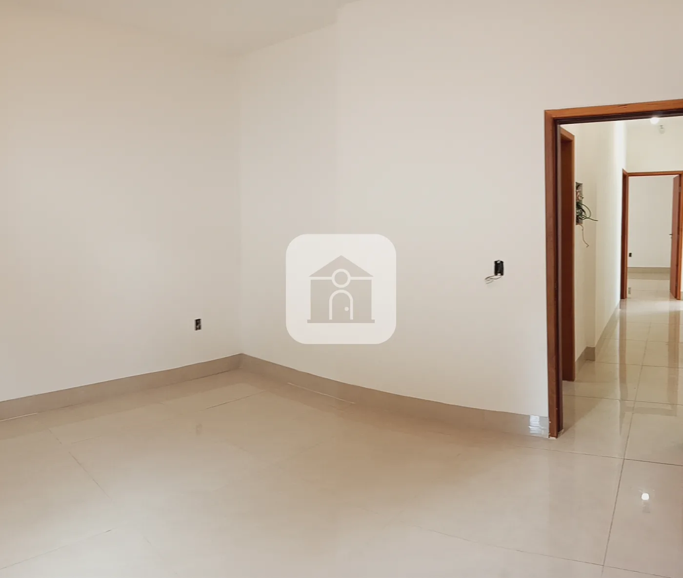 Alugar Casa / Padr&atilde;o em Uberl&acirc;ndia R$ 3.500,00 - Foto 12