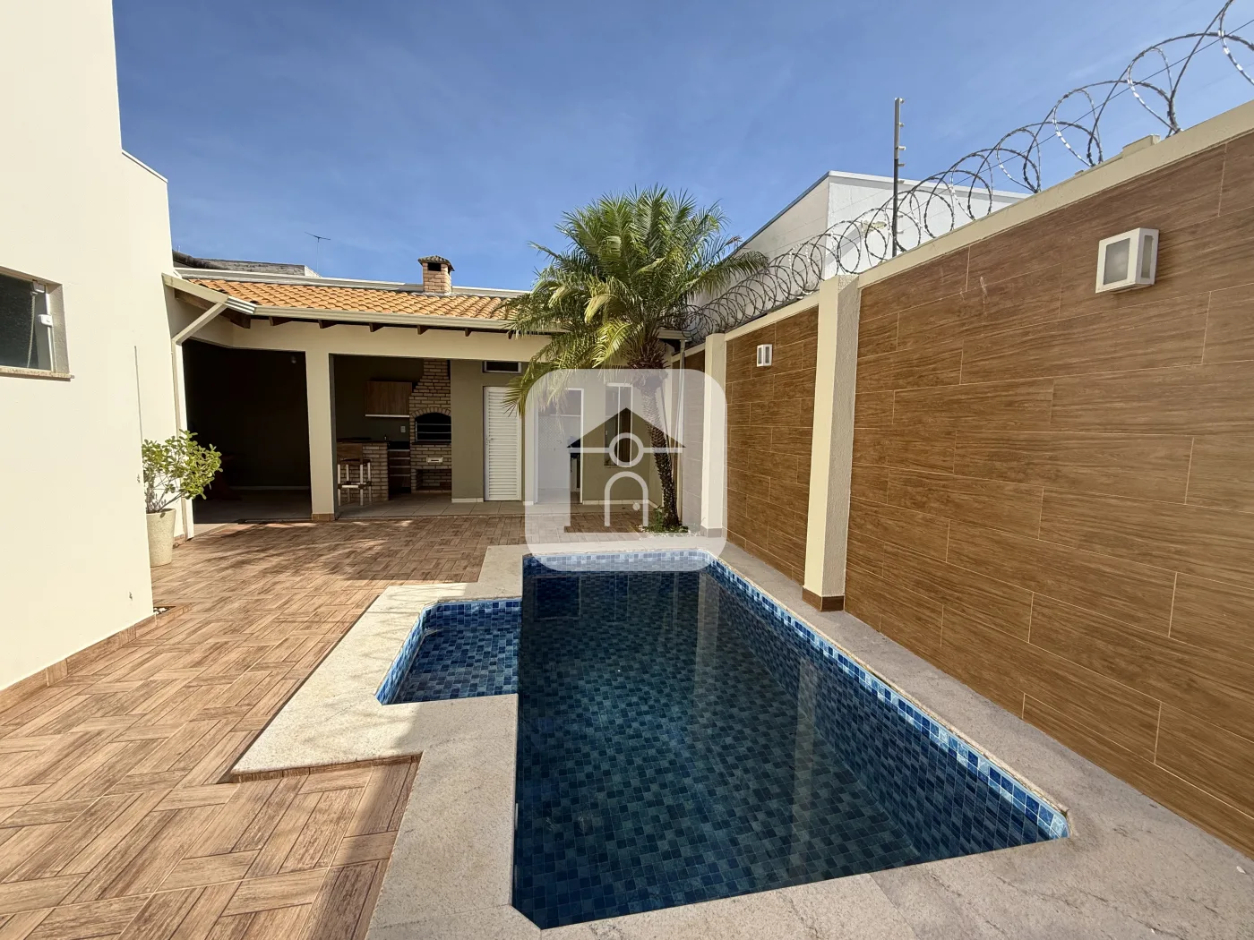 Alugar Casa / Condom&iacute;nio ou Loteamento Fechado em Uberlandia R$ 8.400,00 - Foto 19