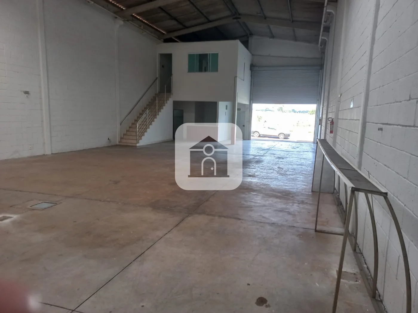Alugar Comercial / Galp&atilde;o em Uberl&acirc;ndia R$ 7.500,00 - Foto 6