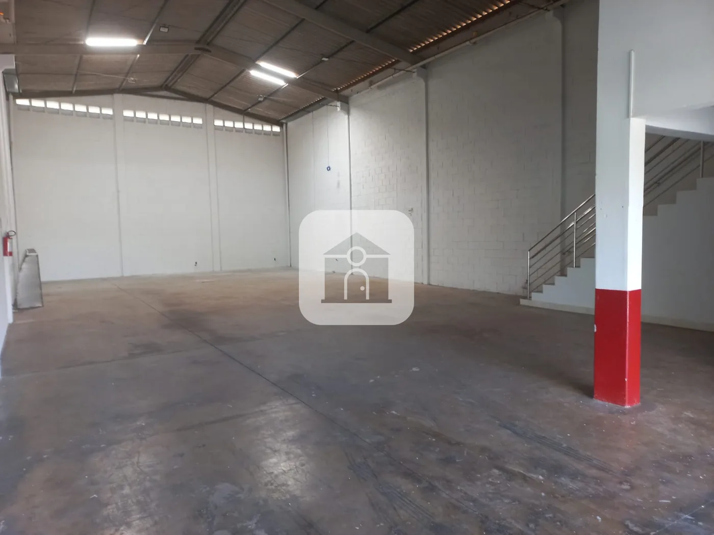 Alugar Comercial / Galp&atilde;o em Uberl&acirc;ndia R$ 7.500,00 - Foto 8
