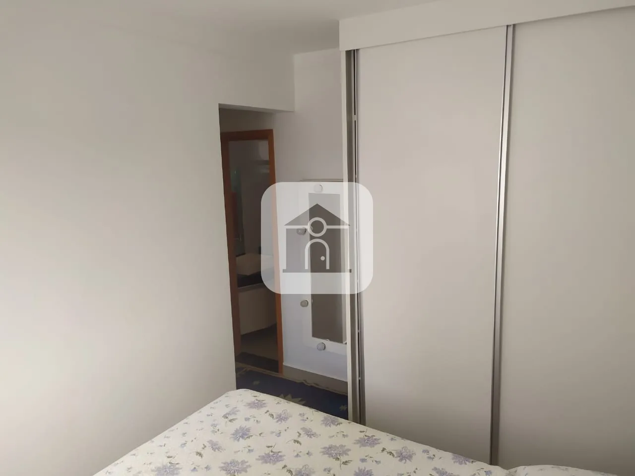 Alugar Apartamento / Padr&atilde;o em Uberl&acirc;ndia R$ 2.000,00 - Foto 3