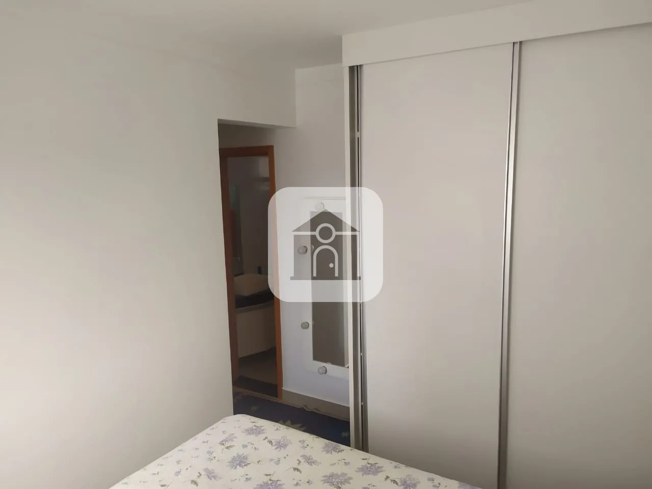 Alugar Apartamento / Padr&atilde;o em Uberl&acirc;ndia R$ 2.000,00 - Foto 4