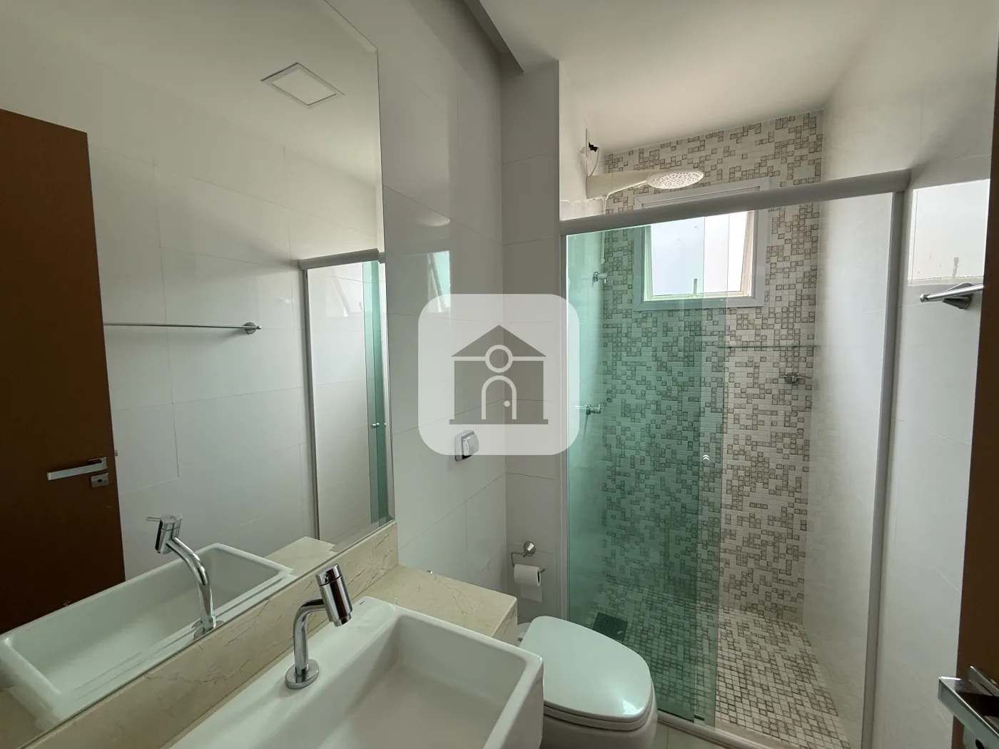 Alugar Apartamento / Padr&atilde;o em Uberlandia R$ 4.200,00 - Foto 5