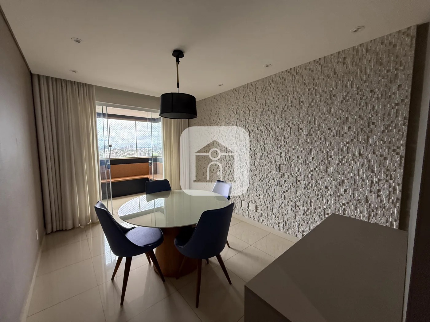Alugar Apartamento / Padr&atilde;o em Uberlandia R$ 4.200,00 - Foto 14