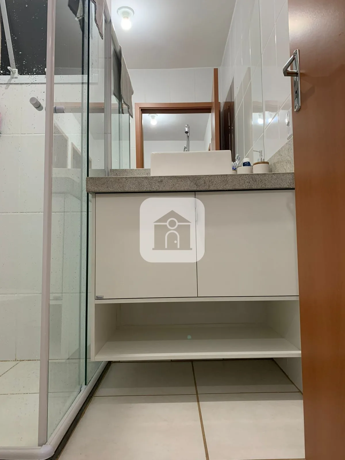 Alugar Apartamento / Padr&atilde;o em Uberl&acirc;ndia R$ 1.500,00 - Foto 2