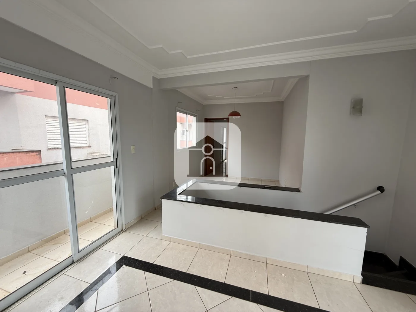 Alugar Apartamento / Cobertura em Uberlandia R$ 3.000,00 - Foto 6