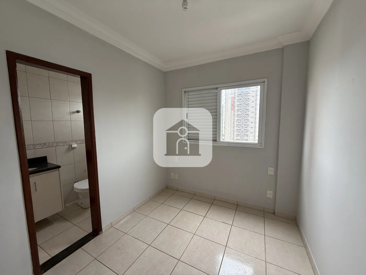 Alugar Apartamento / Cobertura em Uberlandia R$ 3.000,00 - Foto 9