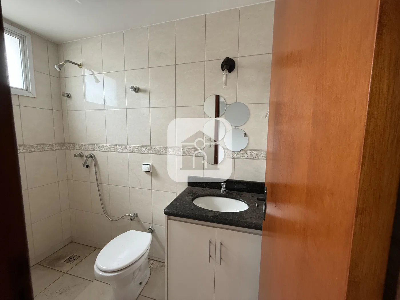 Alugar Apartamento / Cobertura em Uberlandia R$ 3.000,00 - Foto 16