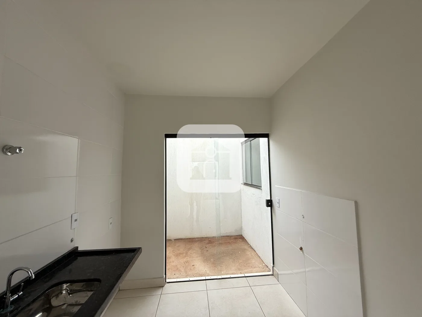 Alugar Casa / Padr&atilde;o em Uberl&acirc;ndia R$ 1.300,00 - Foto 6