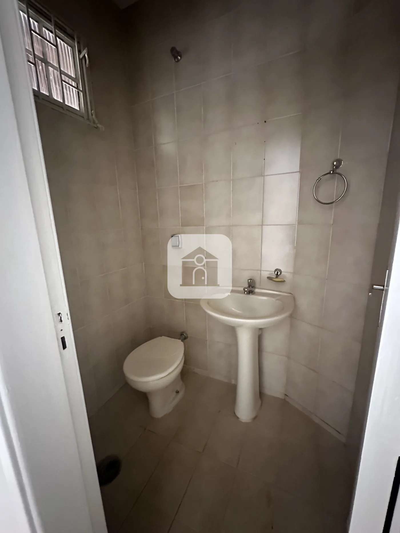 Alugar Casa / Padr&atilde;o em Uberl&acirc;ndia R$ 4.500,00 - Foto 8