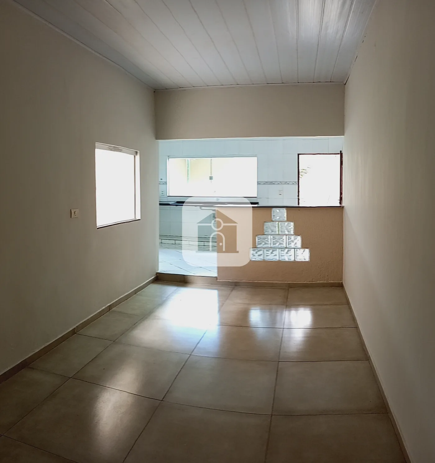 Alugar Casa / Padr&atilde;o em Uberl&acirc;ndia R$ 1.800,00 - Foto 5