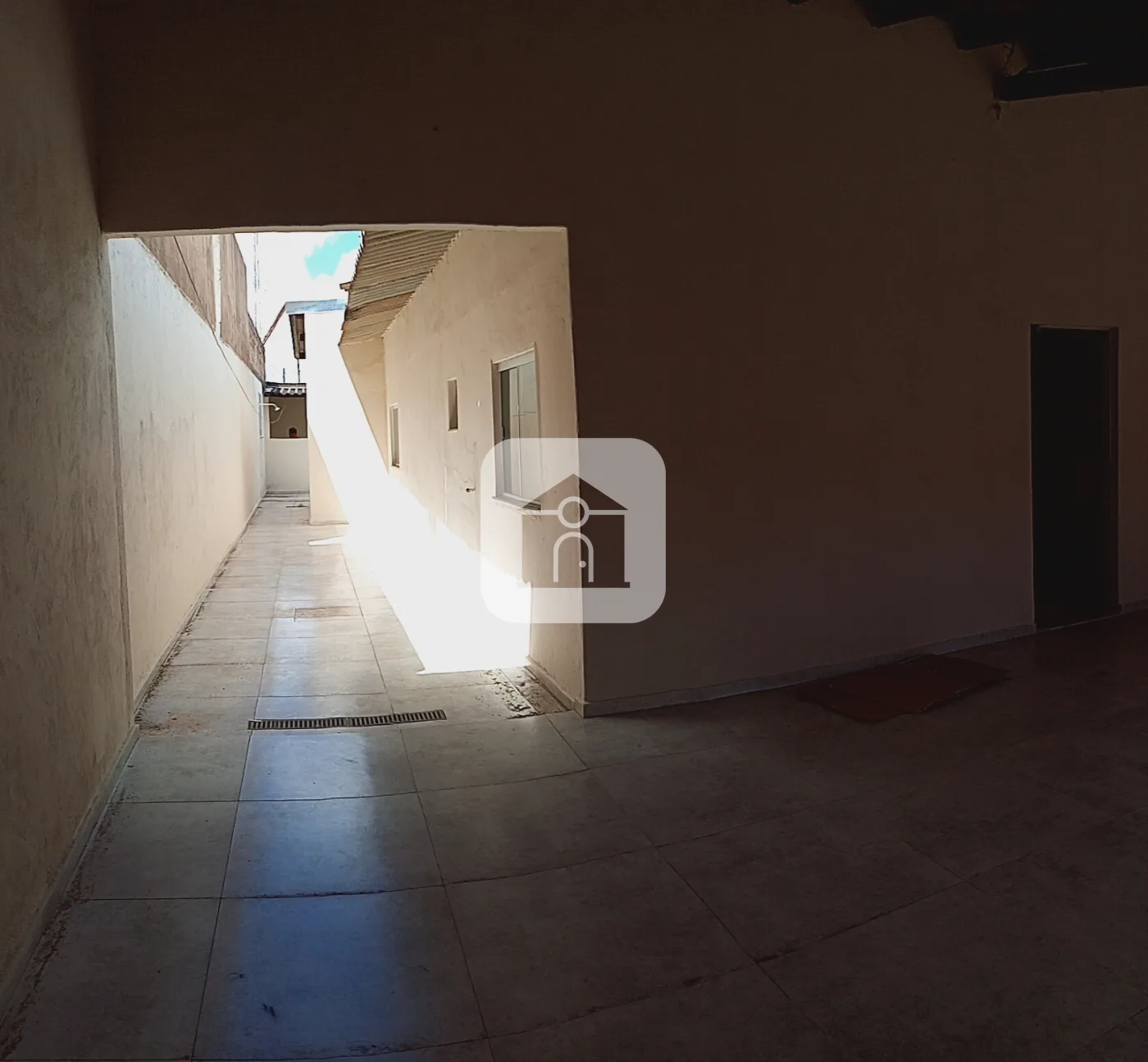 Alugar Casa / Padr&atilde;o em Uberl&acirc;ndia R$ 1.800,00 - Foto 7