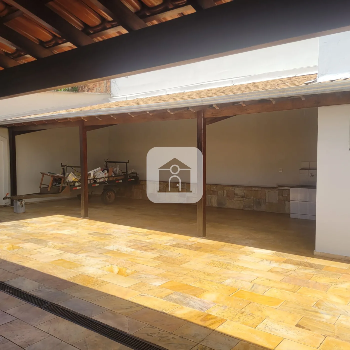 Alugar Casa / Padr&atilde;o em Uberl&acirc;ndia R$ 5.000,00 - Foto 21
