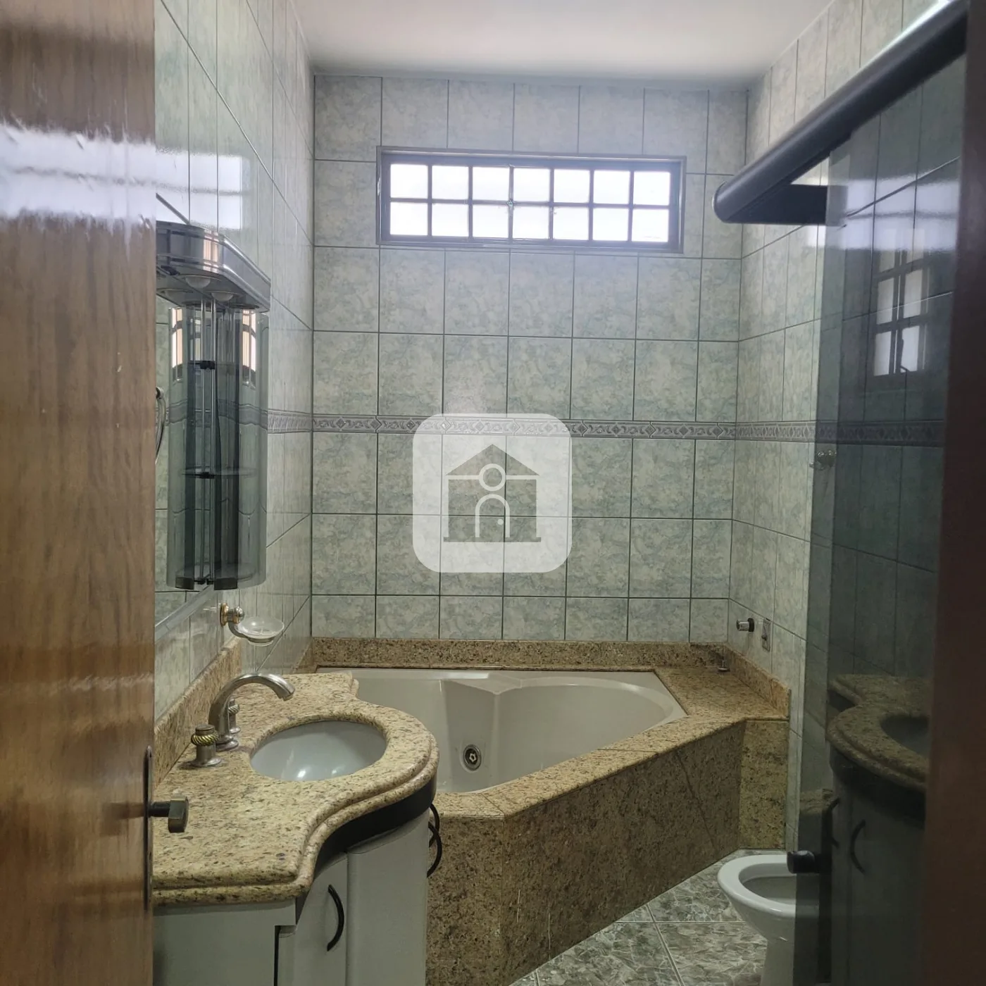 Alugar Casa / Padr&atilde;o em Uberl&acirc;ndia R$ 5.000,00 - Foto 23