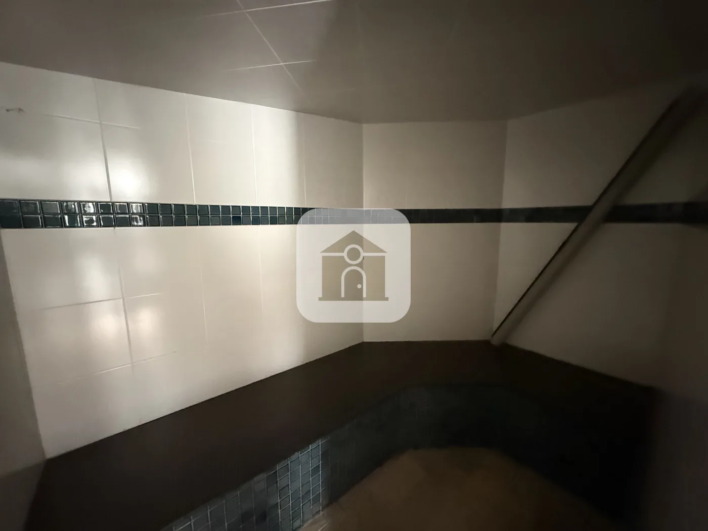 Alugar Comercial / Casa Comercial em Uberl&acirc;ndia R$ 6.000,00 - Foto 1