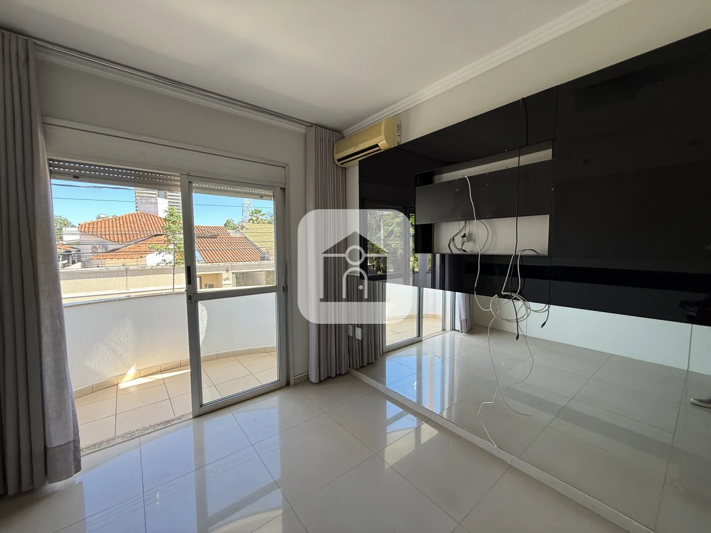 Alugar Comercial / Casa Comercial em Uberl&acirc;ndia R$ 6.000,00 - Foto 14