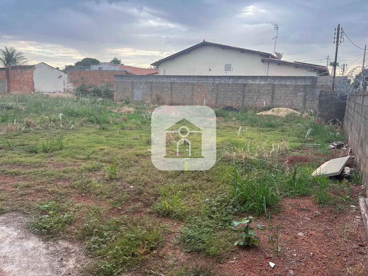 Comprar Terreno / Padr&atilde;o em Araguari R$ 765.000,00 - Foto 2