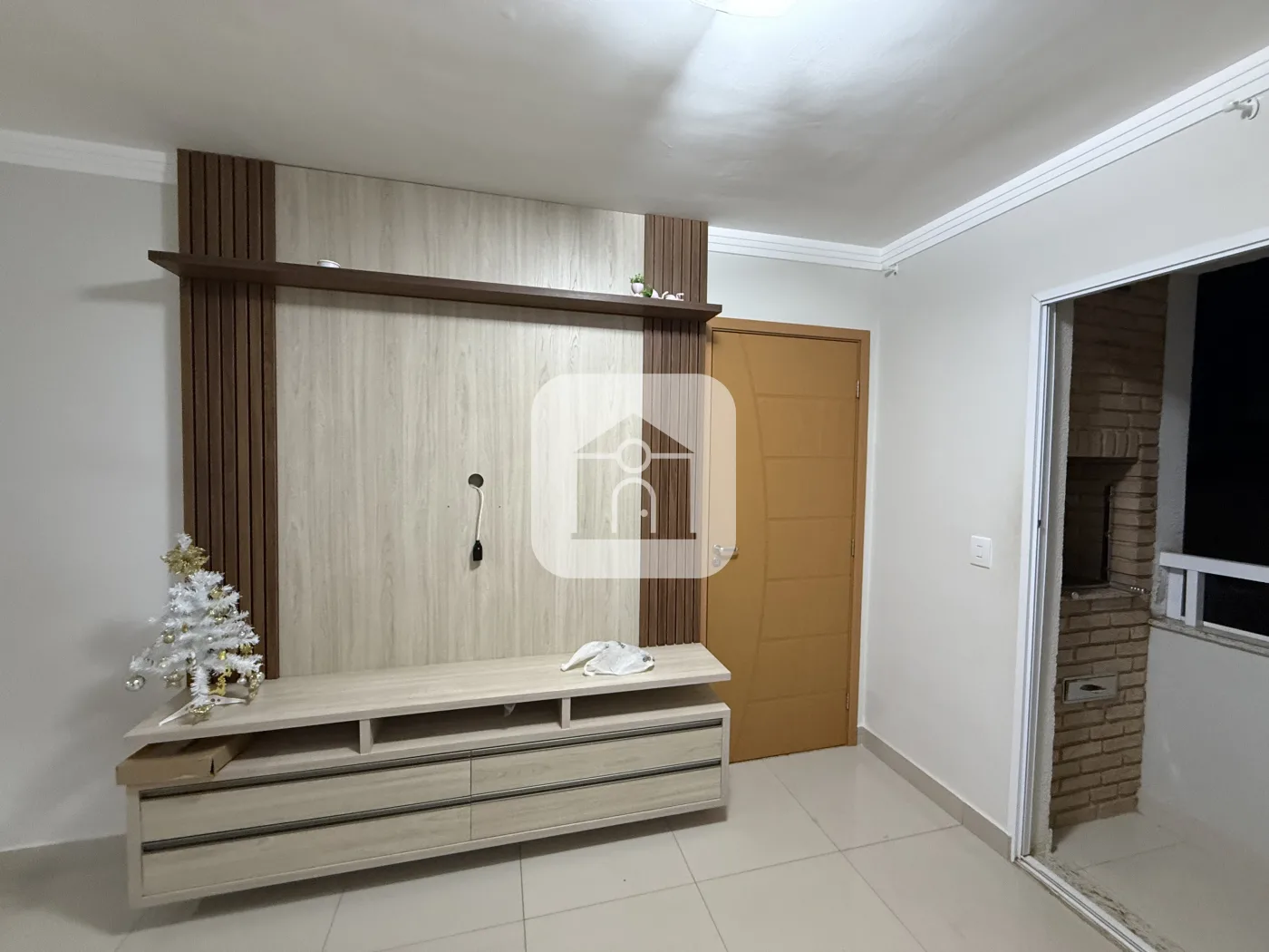 Alugar Apartamento / Padr&atilde;o em Uberl&acirc;ndia R$ 2.200,00 - Foto 1