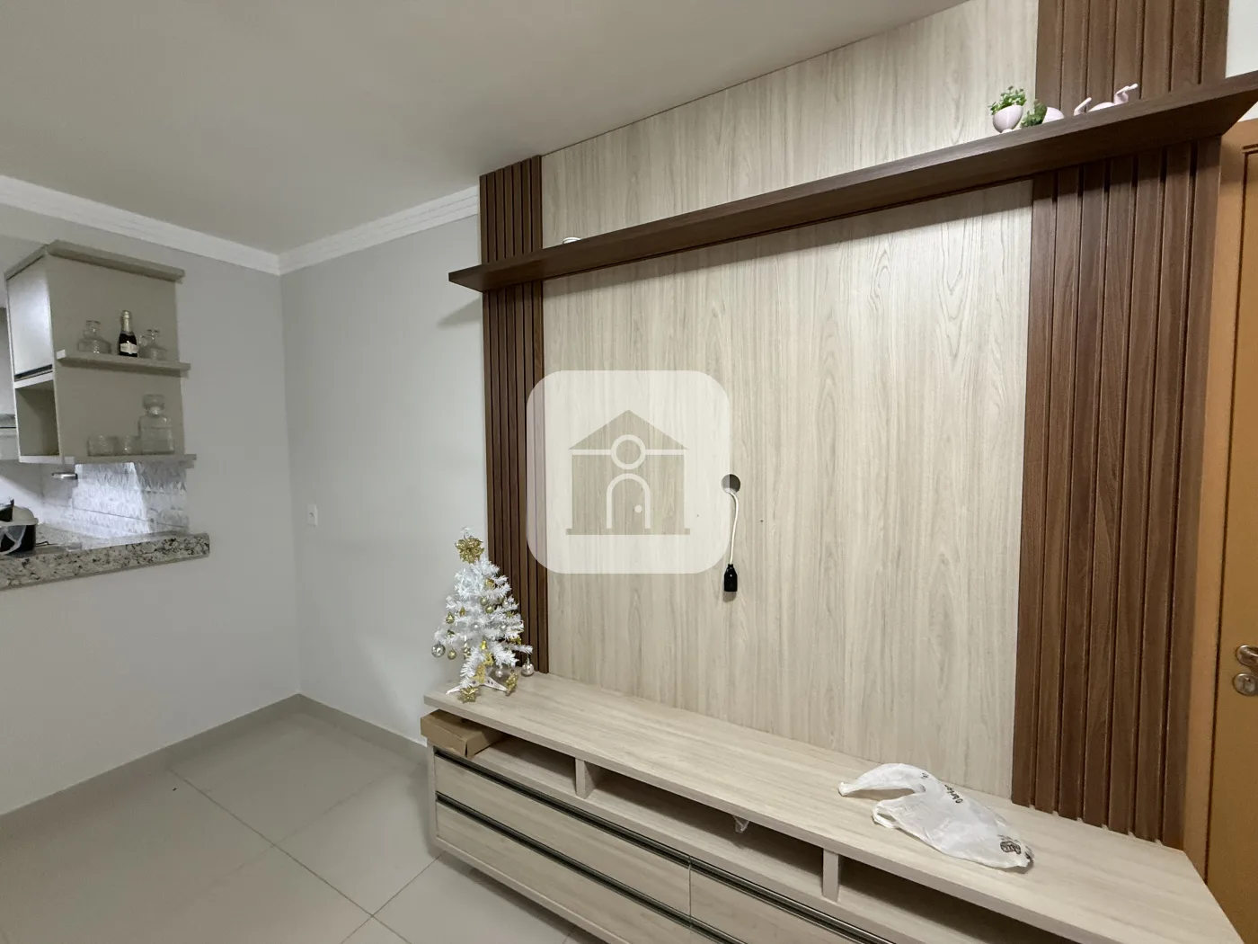 Alugar Apartamento / Padr&atilde;o em Uberl&acirc;ndia R$ 2.200,00 - Foto 8