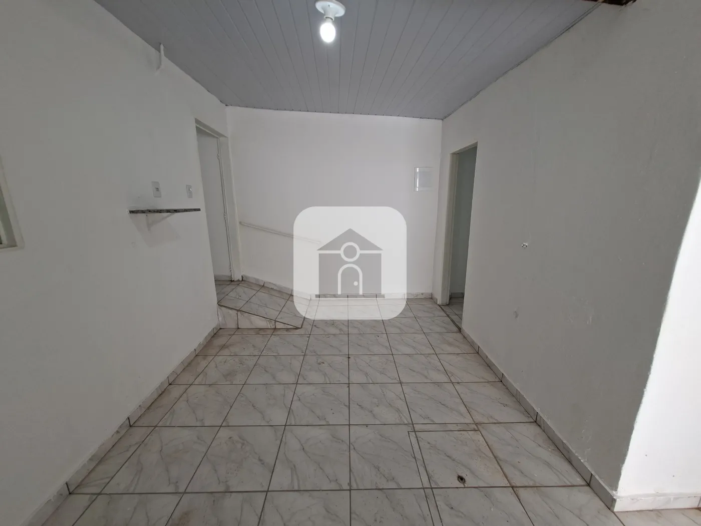 Alugar Comercial / Loja em Uberl&acirc;ndia R$ 3.000,00 - Foto 20