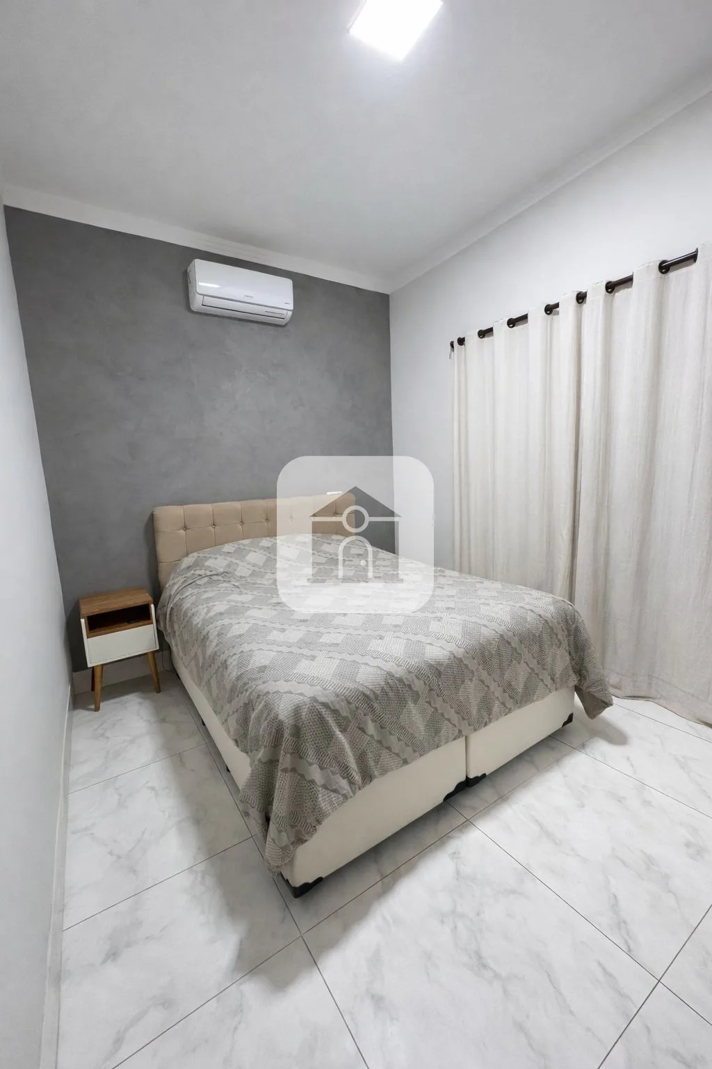 Alugar Casa / Padr&atilde;o em Uberl&acirc;ndia R$ 4.300,00 - Foto 9