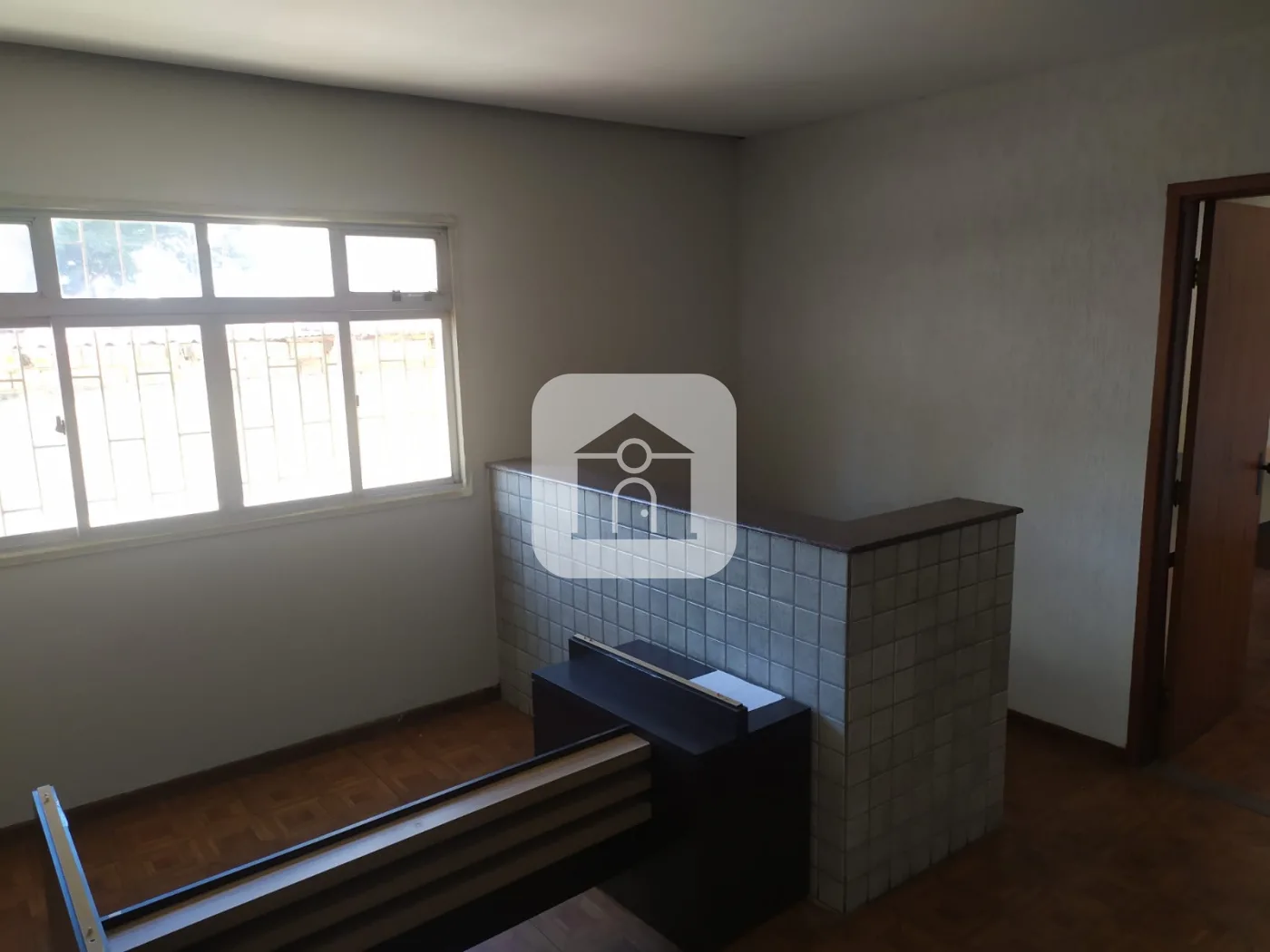 Alugar Comercial / Sala Comercial em Uberl&acirc;ndia R$ 1.000,00 - Foto 3