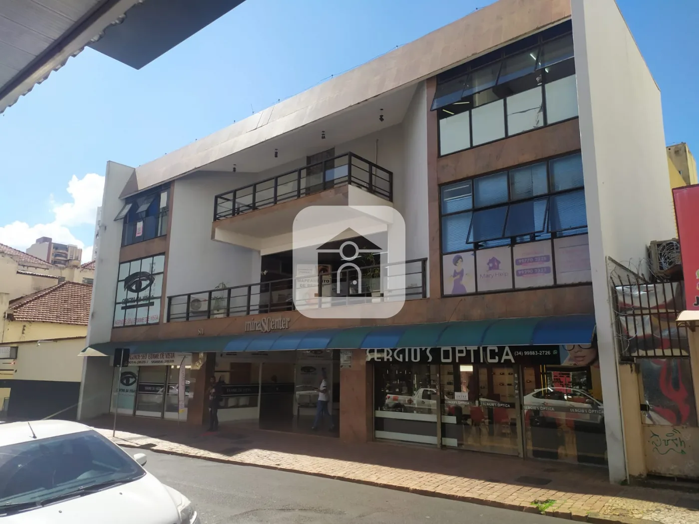 Alugar Comercial / Sala Comercial em Uberl&acirc;ndia R$ 1.000,00 - Foto 4
