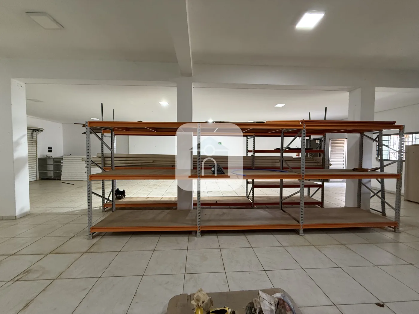 Alugar Comercial / Loja em Uberl&acirc;ndia R$ 3.400,00 - Foto 10