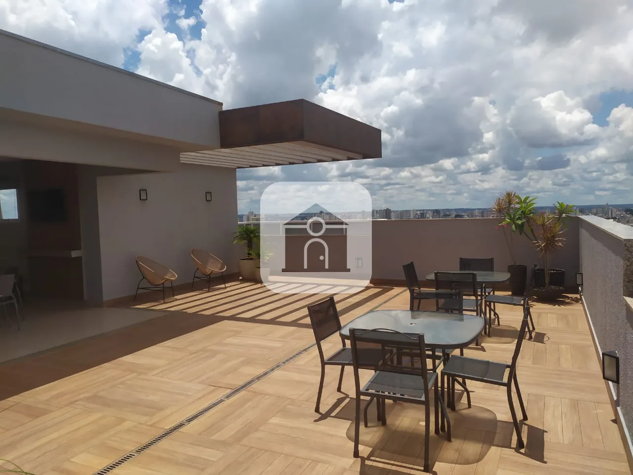 Alugar Apartamento / Padr&atilde;o em Uberlandia R$ 4.500,00 - Foto 38