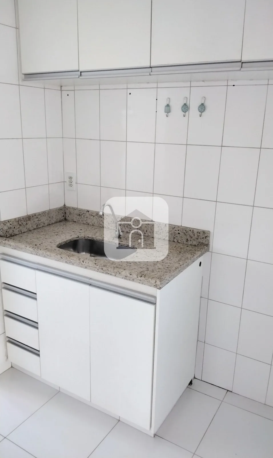 Alugar Apartamento / Padr&atilde;o em Uberl&acirc;ndia R$ 1.800,00 - Foto 2