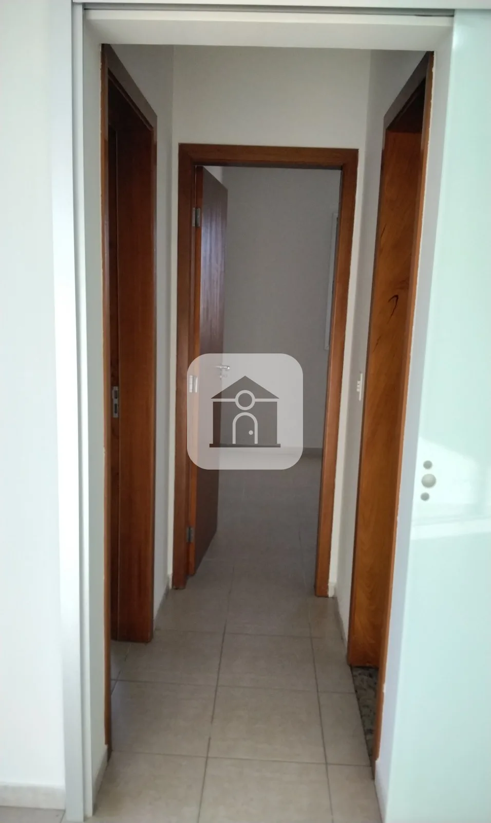 Alugar Apartamento / Padr&atilde;o em Uberl&acirc;ndia R$ 1.800,00 - Foto 4