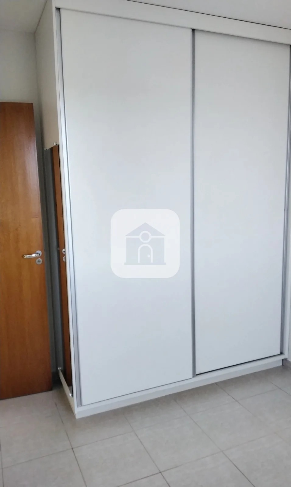 Alugar Apartamento / Padr&atilde;o em Uberl&acirc;ndia R$ 1.800,00 - Foto 5