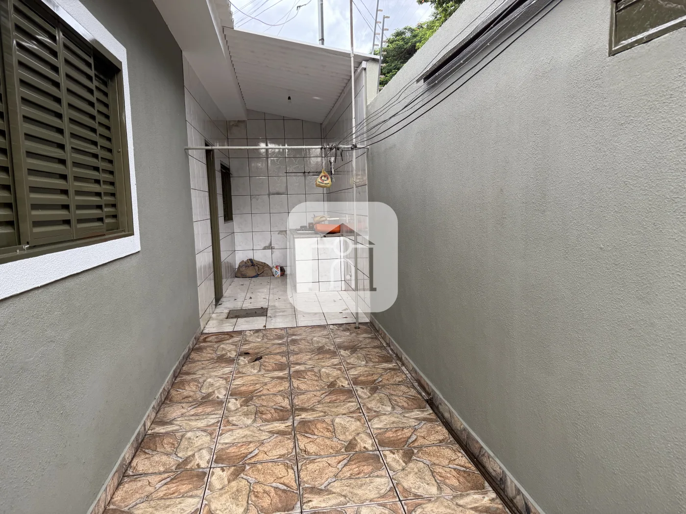 Alugar Casa / Padr&atilde;o em Uberl&acirc;ndia R$ 1.980,00 - Foto 13