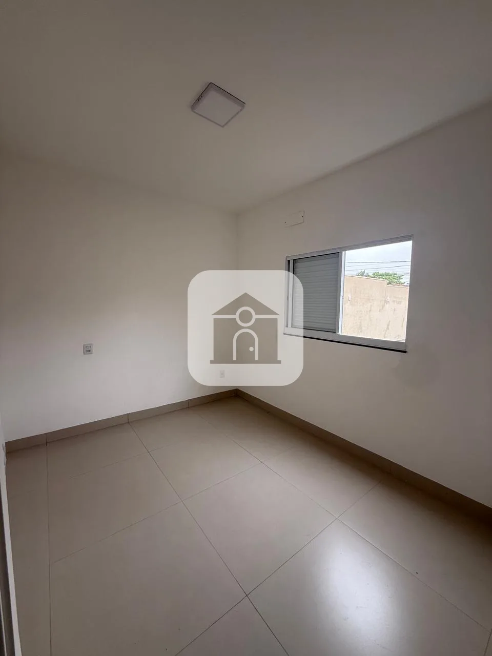 Alugar Apartamento / Padr&atilde;o em Araguari R$ 2.000,00 - Foto 9