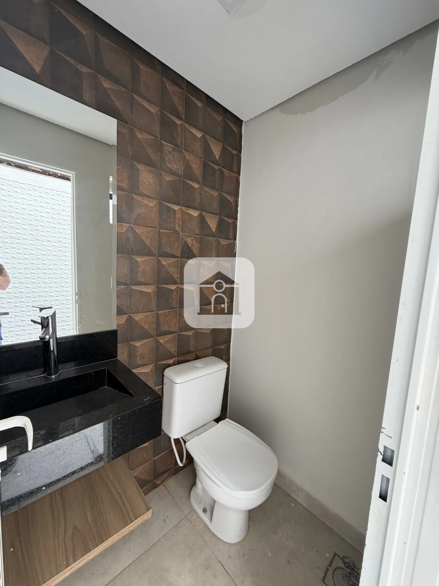 Alugar Casa / Condom&iacute;nio ou Loteamento Fechado em Uberlandia R$ 5.500,00 - Foto 10