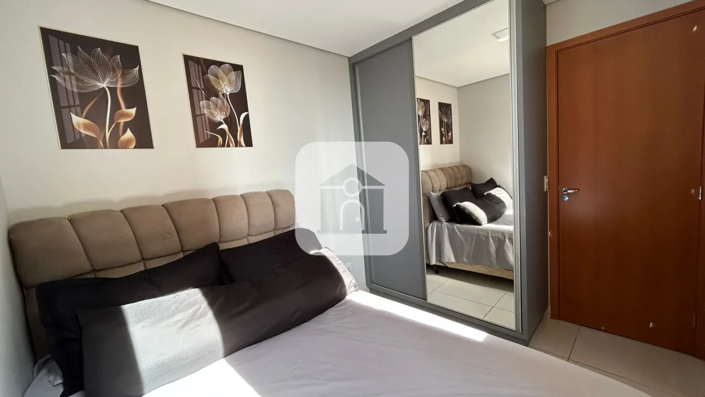Alugar Apartamento / Padr&atilde;o em Uberlandia R$ 1.900,00 - Foto 5
