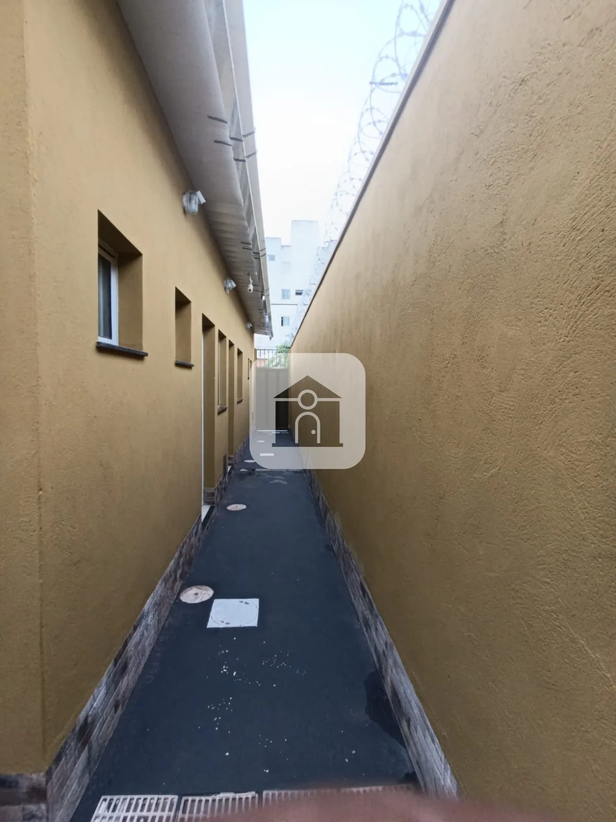 Alugar Apartamento / Quitinete em Uberl&acirc;ndia R$ 1.350,00 - Foto 7