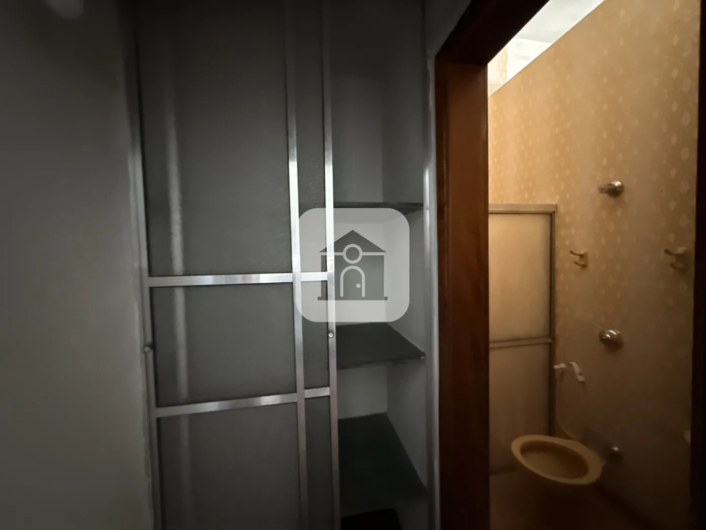 Alugar Casa / Padr&atilde;o em Uberl&acirc;ndia R$ 3.400,00 - Foto 12