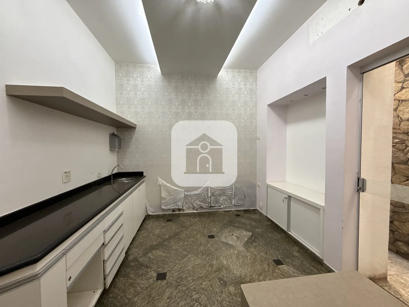 Alugar Comercial / Cl&iacute;nica em Uberl&acirc;ndia R$ 6.000,00 - Foto 14